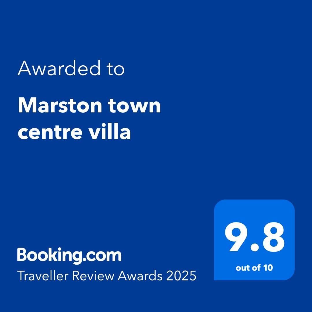 Marston Town Centre Villa Blackpool Bagian luar foto